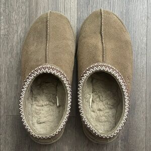UGG Tasman Slippers / Boots in Antelope